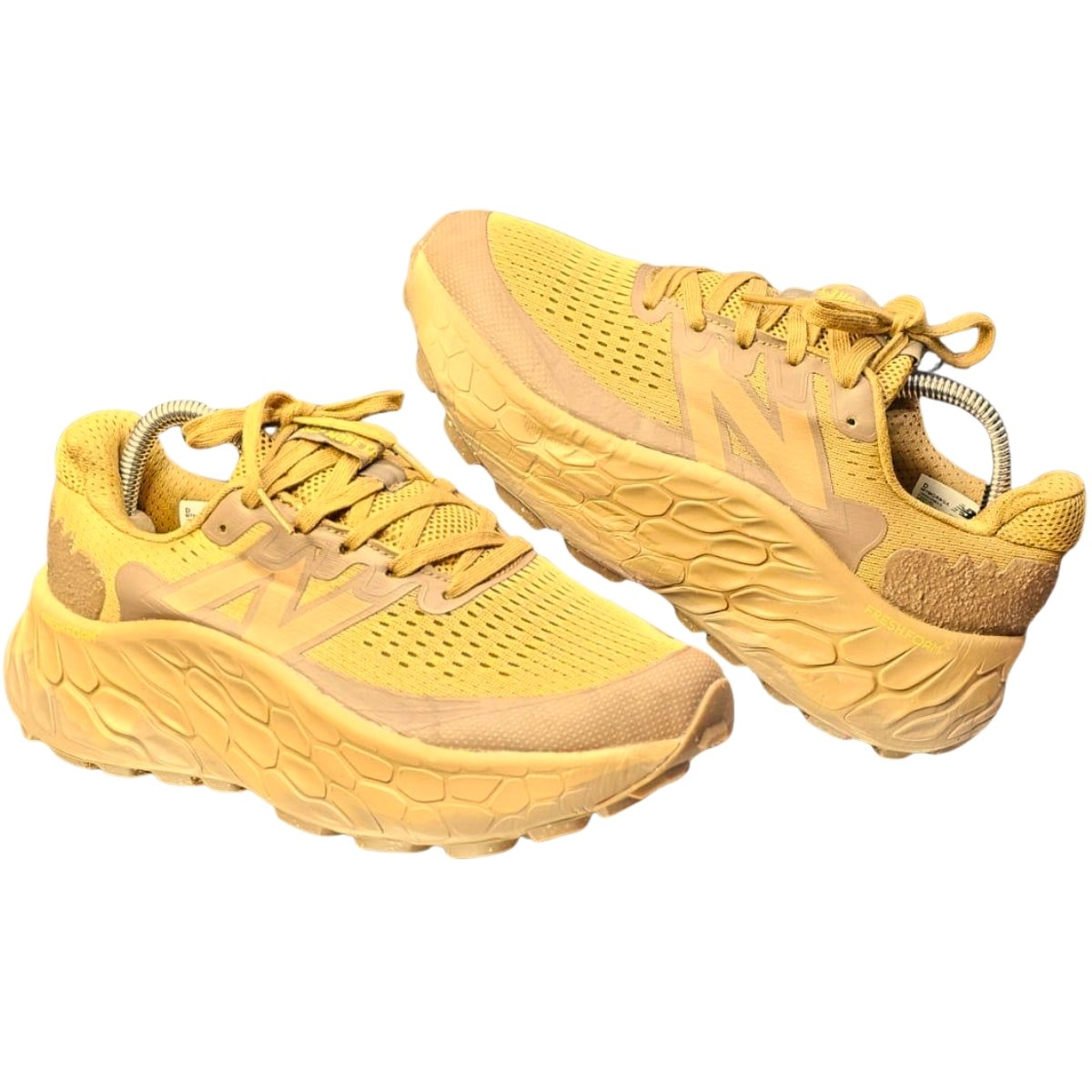 new balance fresh foam para hombre color amarillo de uso diario en Colombia